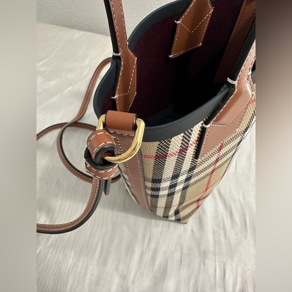 Burberry Beige Mini London Tote Bag - Picture 5 of 14